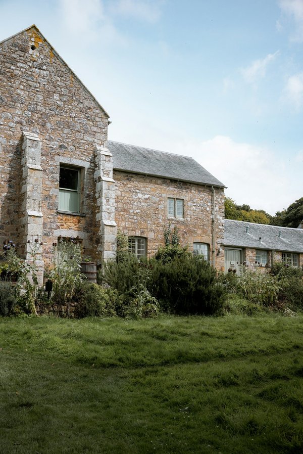 How do you choose the right type of insulation for a UK stone cottage?